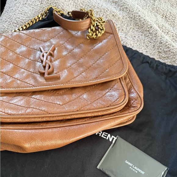 Saint Laurent Niki Bag Medium, Light Caramel - like new, box/card included - Picture 2 of 5